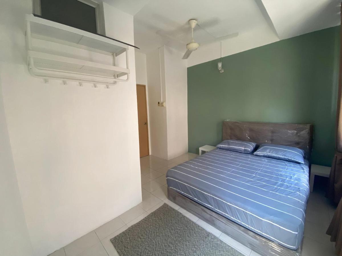 Villa Comfy Sutera Seberang Jaya Kampong Belah Dua Exterior foto