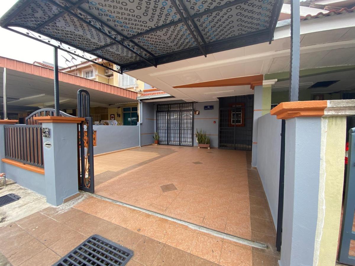 Villa Comfy Sutera Seberang Jaya Kampong Belah Dua Exterior foto